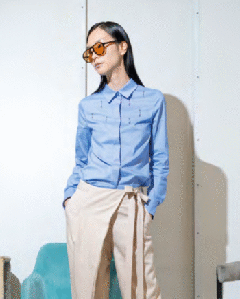 Identity - Camicia con swarosvki azzurra